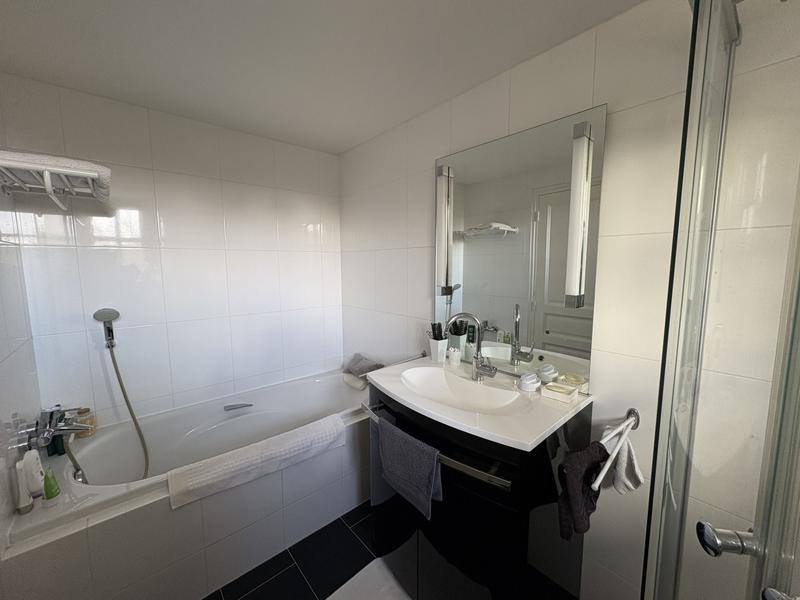 Maison - 140 m² - 4 pièces