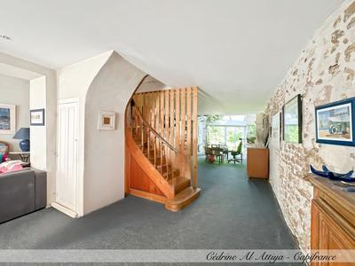 Maison de ville - 211 m² - 6 pièces