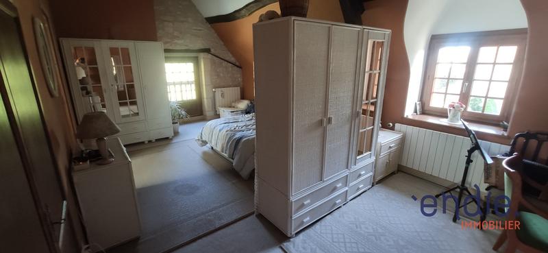 Maison - 383 m² - 10 pièces