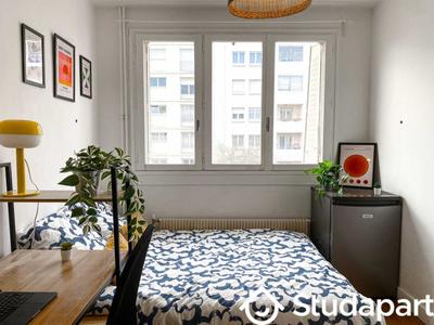 Appartement - 67 m² - 1 pièce