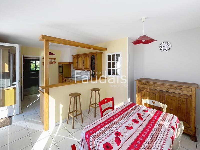 Maison - 146 m² - 7 pièces