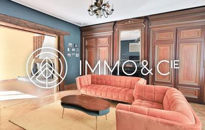 Maison - 235 m² - 5 pièces