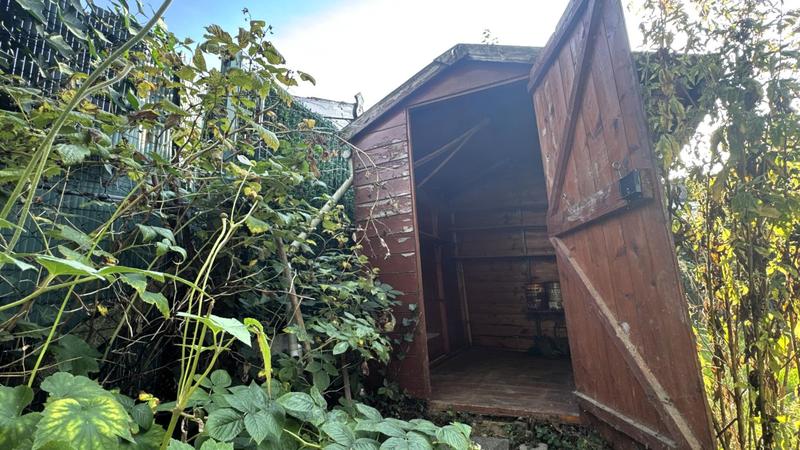 Maison - 99 m² - 5 pièces