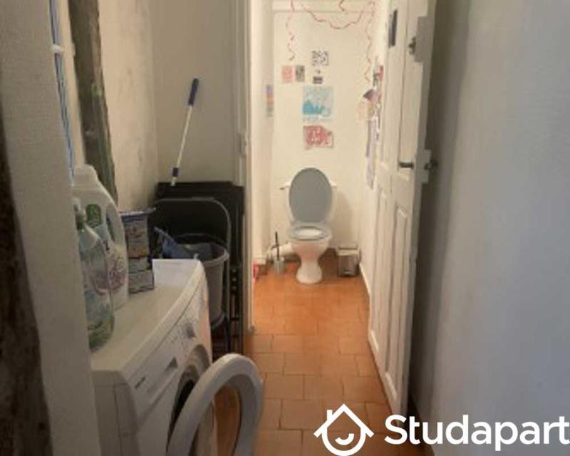 Chambre - 90 m² - 1 pièce