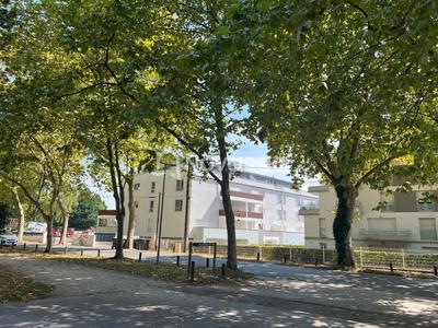 Appartement - 125 m² - 5 pièces