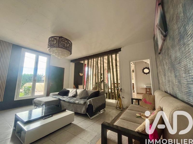 Maison - 200 m² - 8 pièces