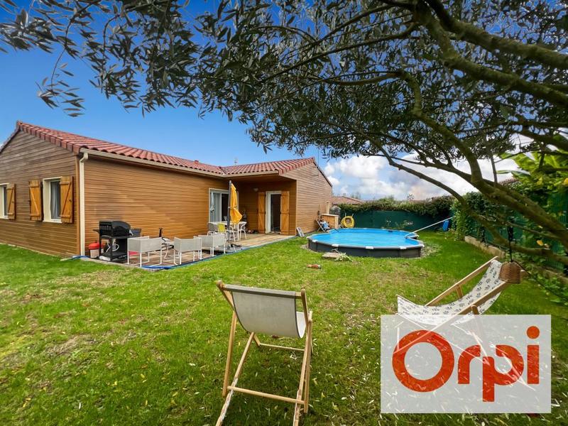 Maison - 85 m² - 4 pièces