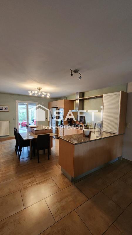 Maison - 155 m² - 5 pièces