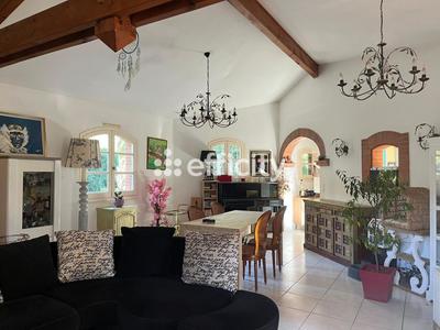 Maison - 163 m² - 6 pièces