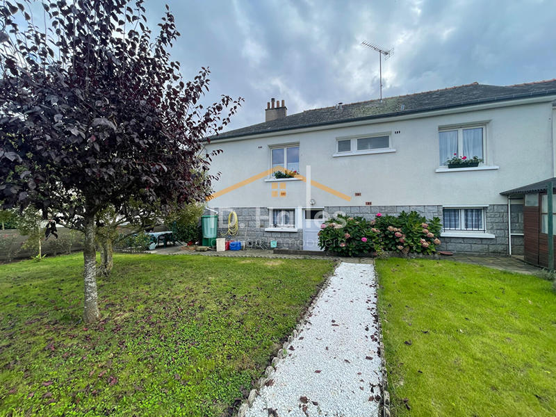 Maison - 87 m² - 5 pièces