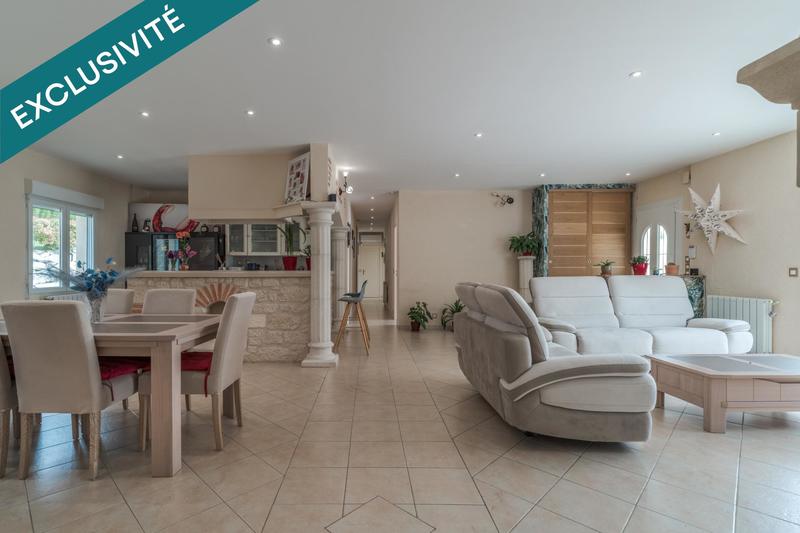 Maison - 195 m² - 7 pièces