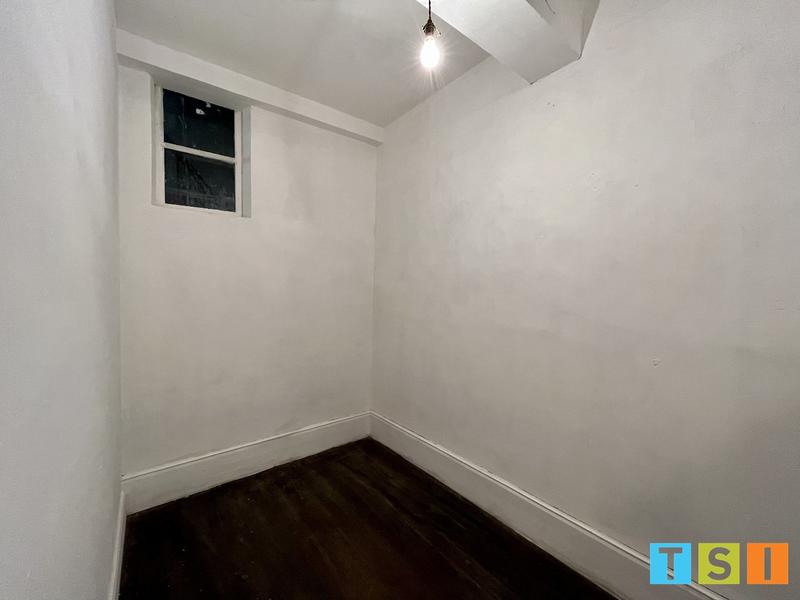 Immeuble - 287 m² - 12 pièces