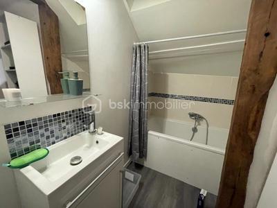 Maison - 63 m² - 3 pièces