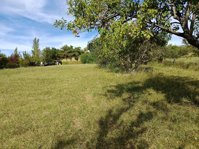 Terrain constructible - 1 501 m²