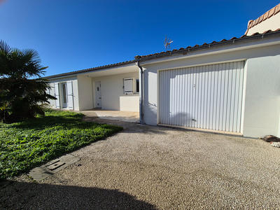 Maison - 93 m² - 4 pièces