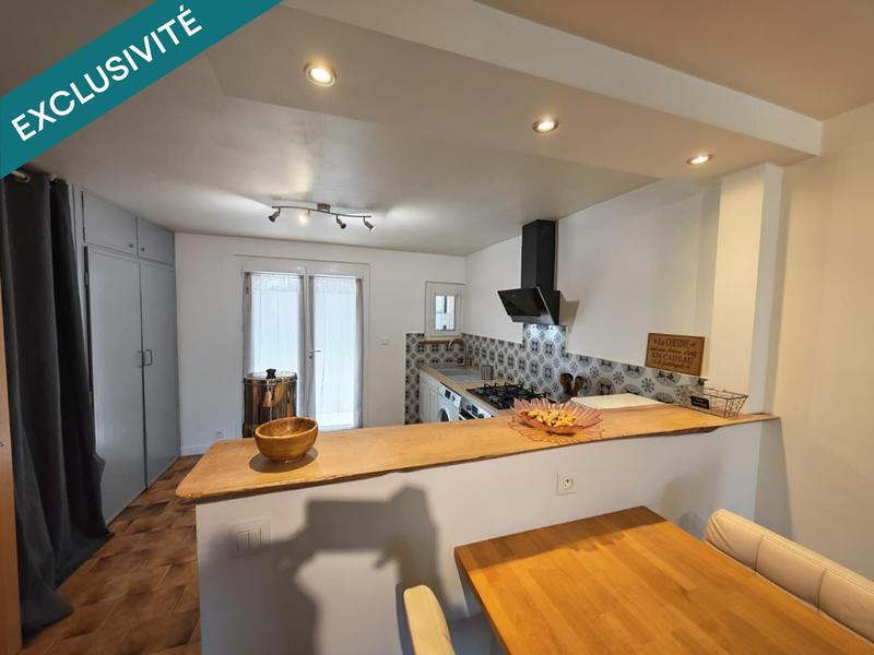 Maison - 93 m² - 4 pièces