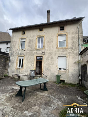 Maison ancienne - 161 m² - 8 pièces