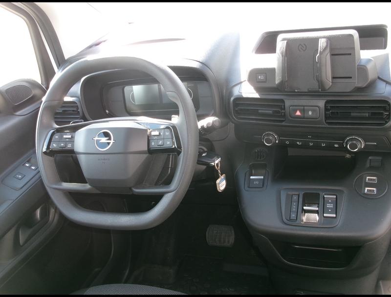 Opel Combo Life Bhdi 130 Elegance Pk Eat8