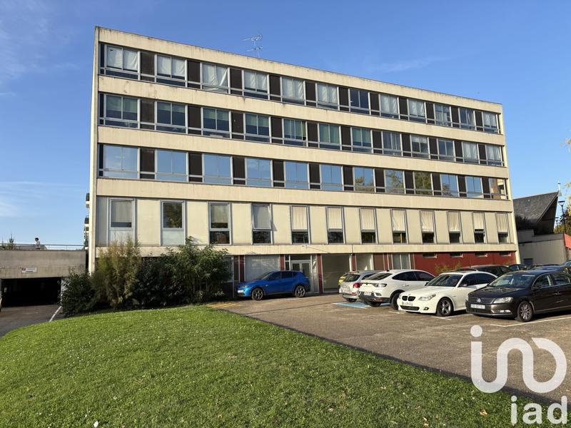 Immeuble - 1 374 m²