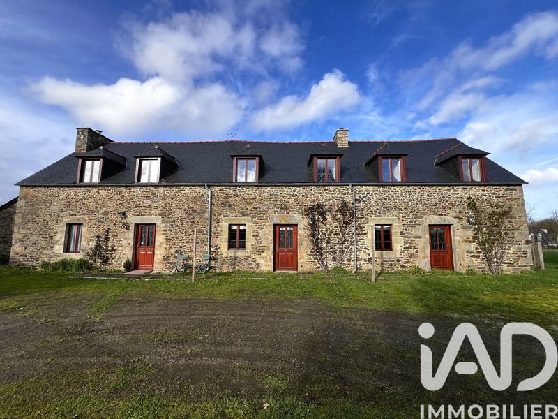 Maison - 217 m² - 8 pièces