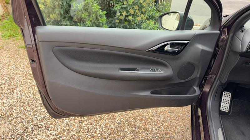 Ds Ds 3 1.2 PureTech 110 Eat6 Forever