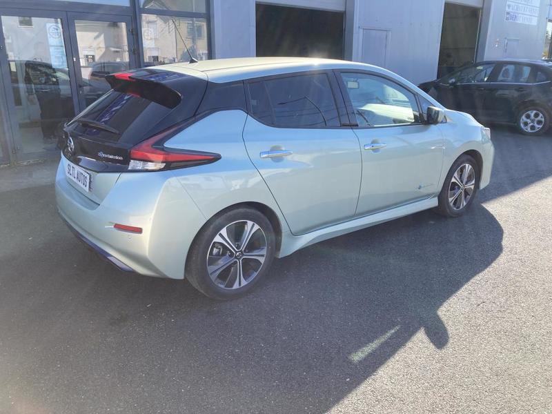 Nissan Leaf n-Connecta II 40 kWh 150 cv Boîte auto