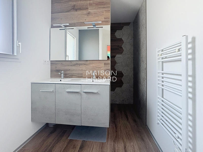 Maison contemporaine - 128 m² - 6 pièces