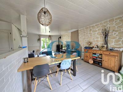 Maison - 94 m² - 5 pièces