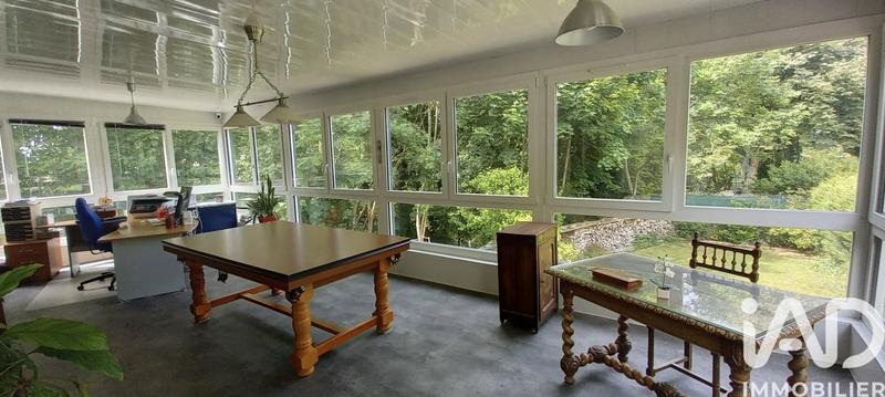 Maison - 245 m² - 9 pièces