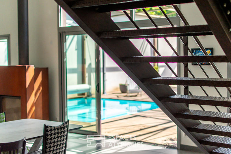 Maison - 220 m² - 7 pièces