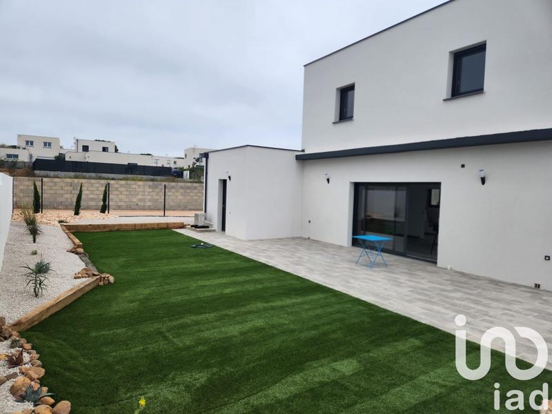 Maison - 104 m² - 4 pièces