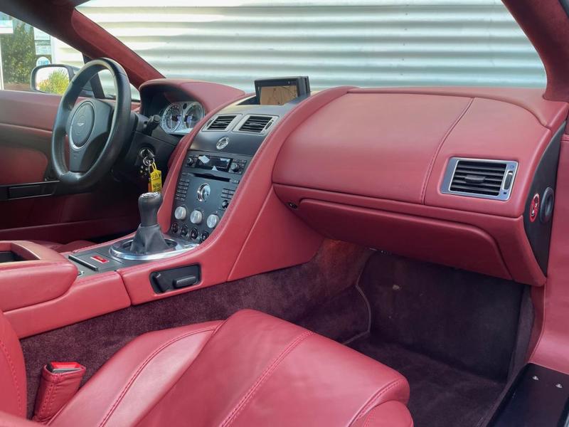 Aston Martin V8 Vantage 4.3 384 Cv