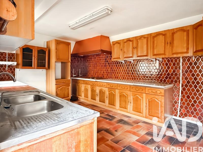 Maison - 171 m² - 7 pièces