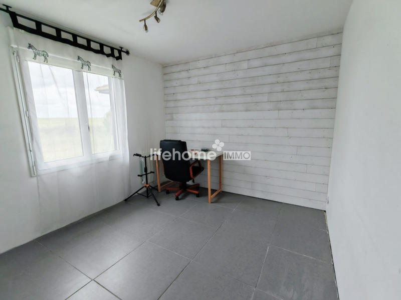 Maison - 140 m² - 5 pièces