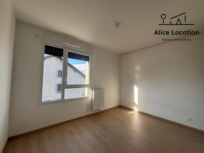 Appartement - 83 m² - 3 pièces