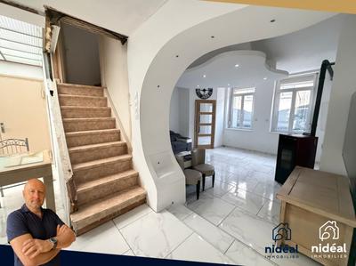 Maison - 80 m² - 6 pièces