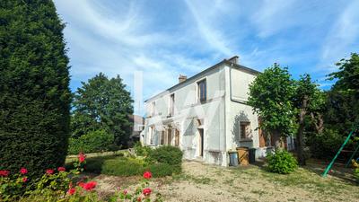 Maison - 210 m² - 8 pièces