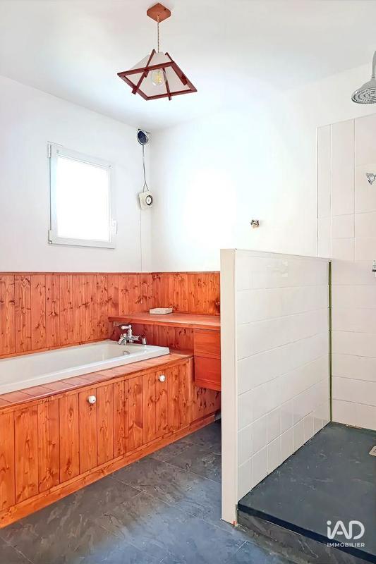 Maison - 150 m² - 6 pièces