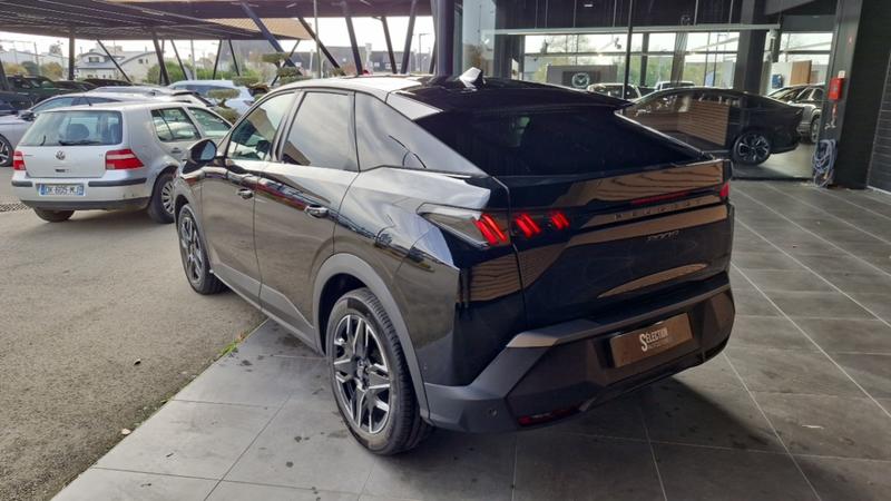 Peugeot 3008 II Hybrid 136 e-Dcs6 Allure Pack