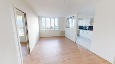 Appartement - 65 m² - 4 pièces