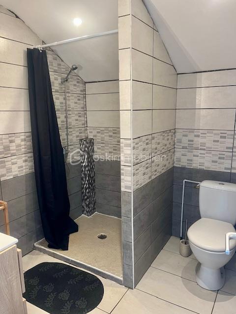 Maison - 188 m² - 7 pièces