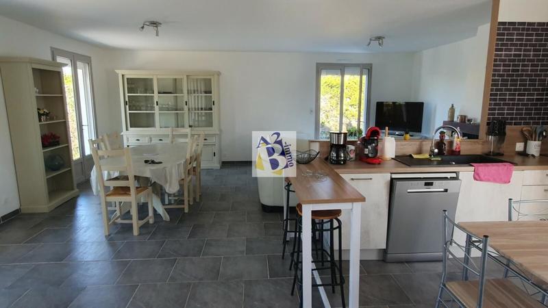 Maison de ville - 96 m² - 5 pièces