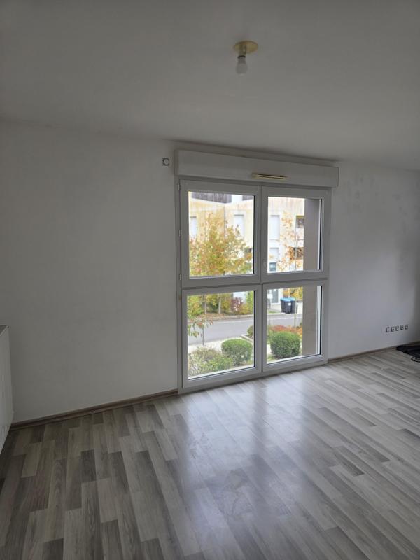 Appartement - 64 m² - 4 pièces