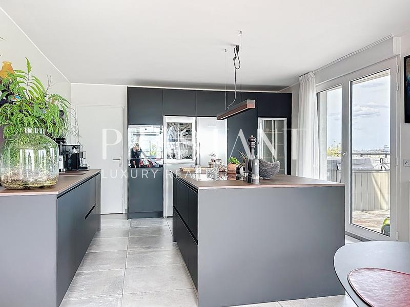 Appartement - 107 m² - 4 pièces