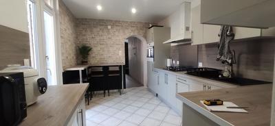 Maison de ville - 150 m² - 7 pièces