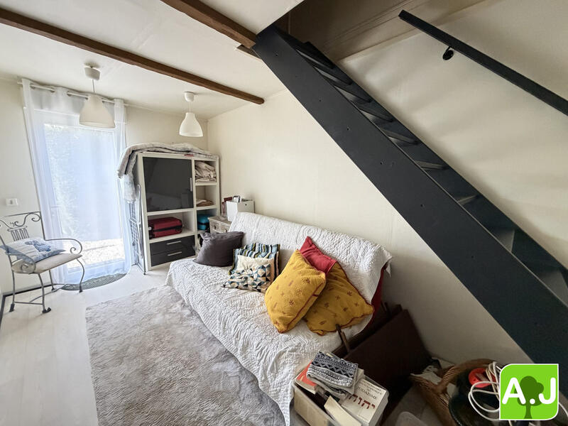 Maison ancienne - 145 m² - 8 pièces