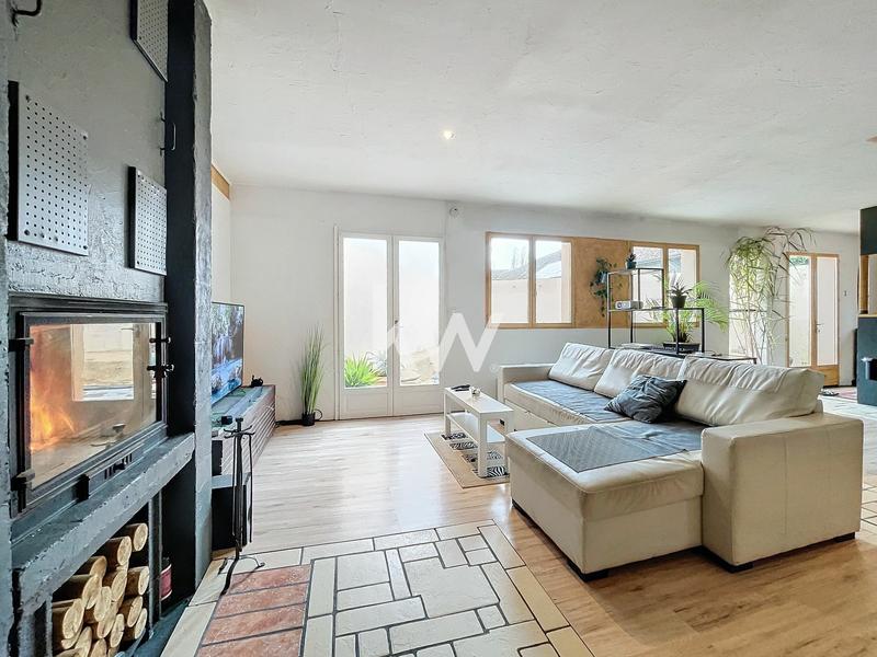 Maison ancienne - 165 m² - 7 pièces