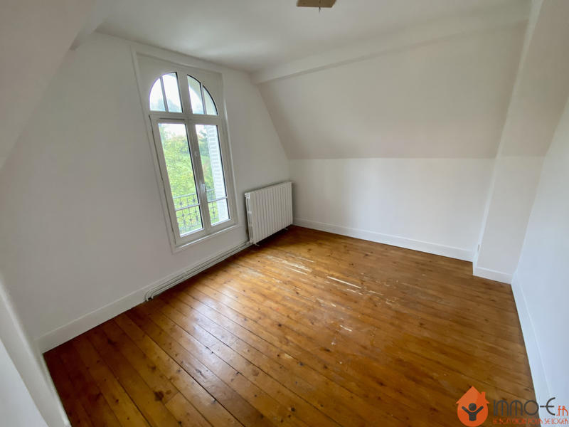 Maison - 130 m² - 7 pièces