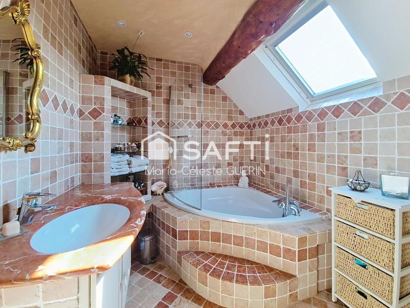 Maison - 125 m² - 5 pièces