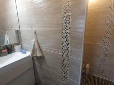 Appartement - 80 m² - 5 pièces